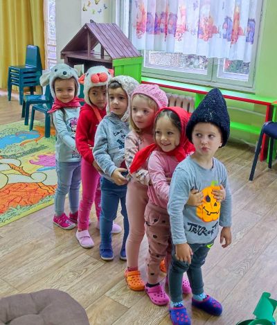 Ателие с гост-художник - ДГ Звънче - Стамболийски