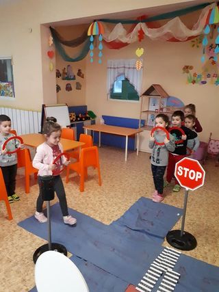 2 - ДГ Звънче - Стамболийски
